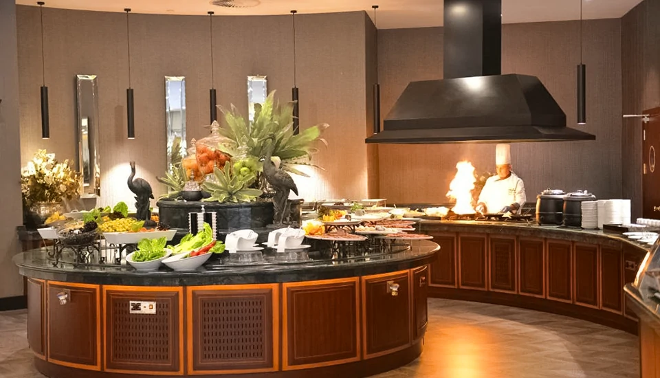 هتل گرند جواهر کانونشن سنتر استانبول